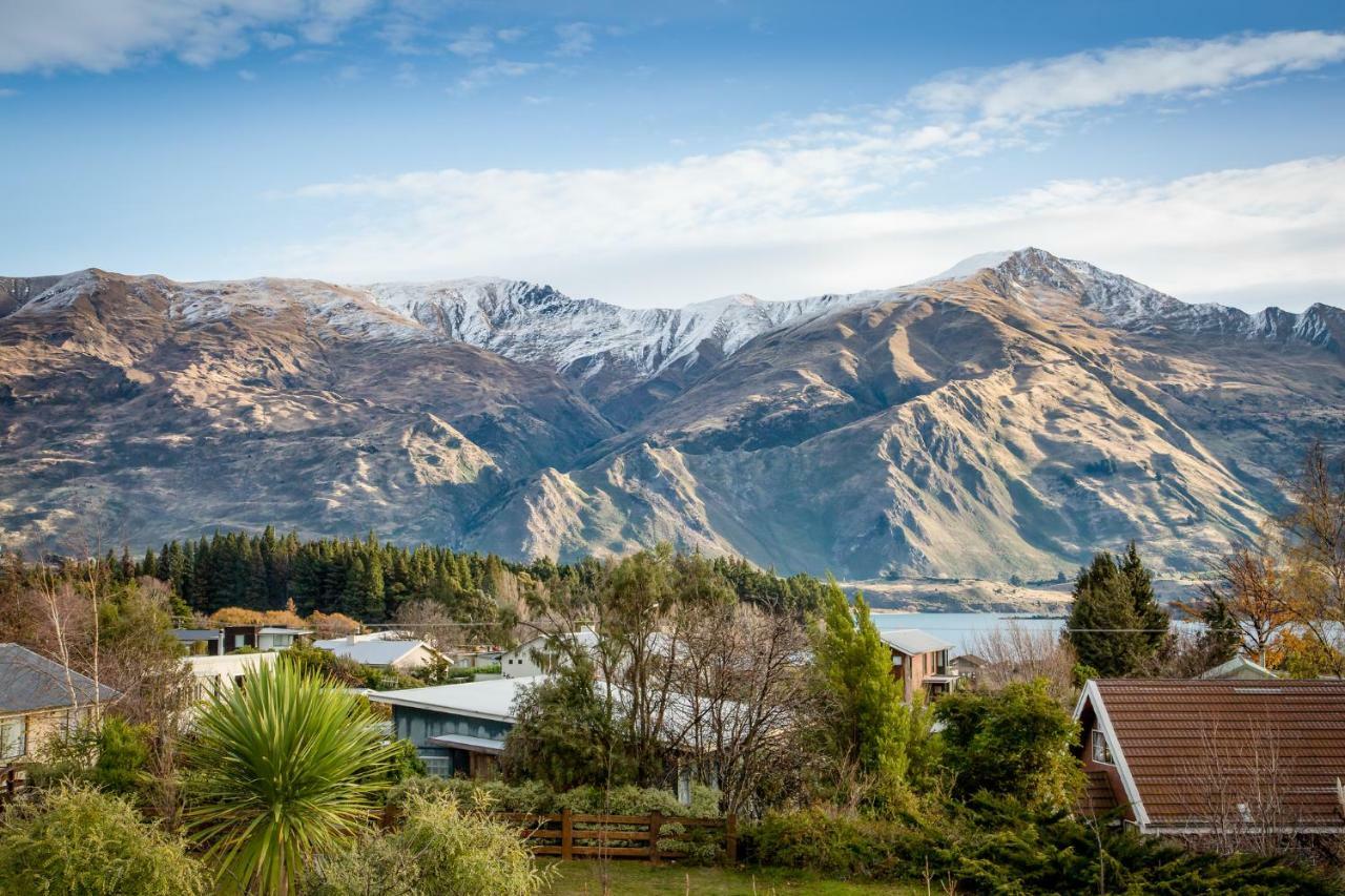Retro With A View Villa Wanaka Eksteriør billede