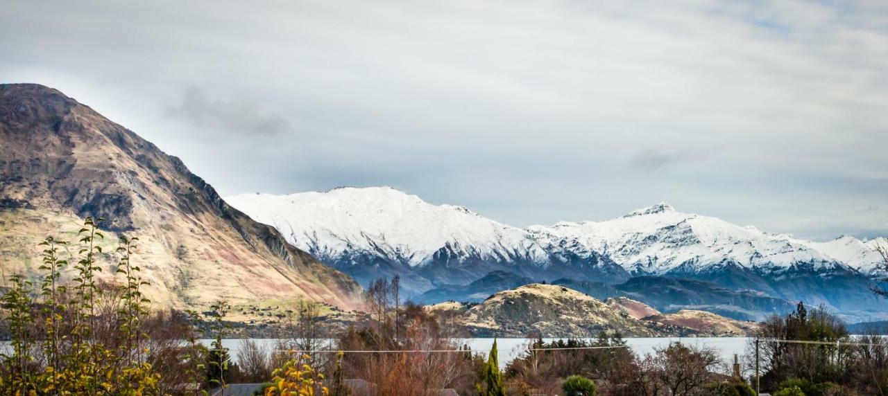 Retro With A View Villa Wanaka Eksteriør billede